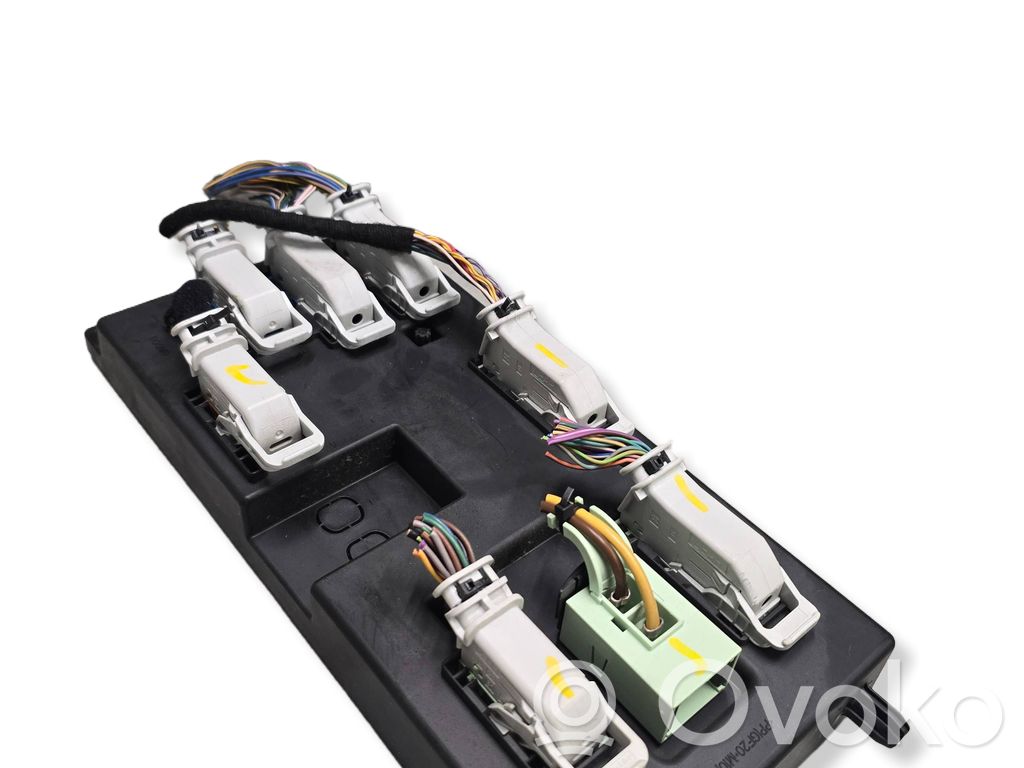 Jaguar XE Comfort/convenience module 
