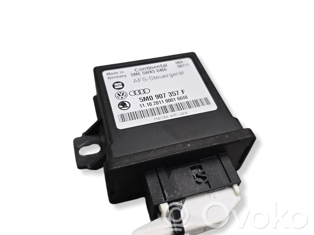 Volkswagen PASSAT CC Module d'éclairage LCM 