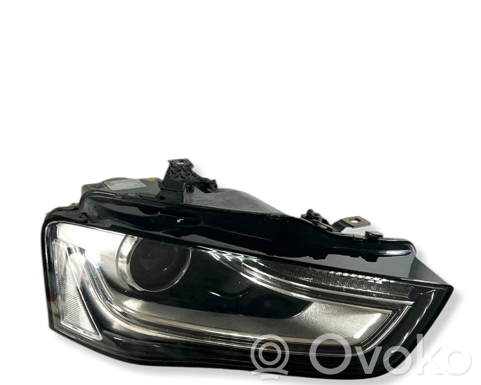 Audi A4 S4 B8 8K Lampa przednia 