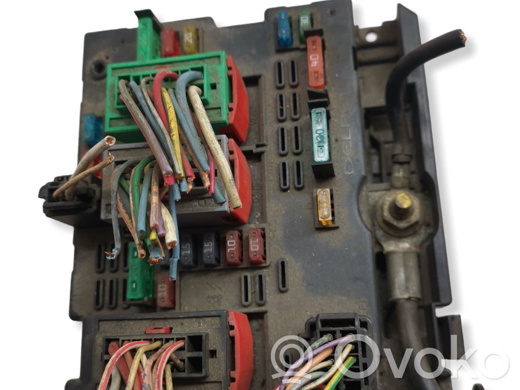 Peugeot 307 Fuse module 