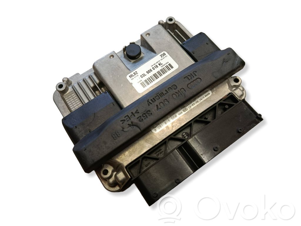 Audi A4 S4 B8 8K Engine control unit/module 
