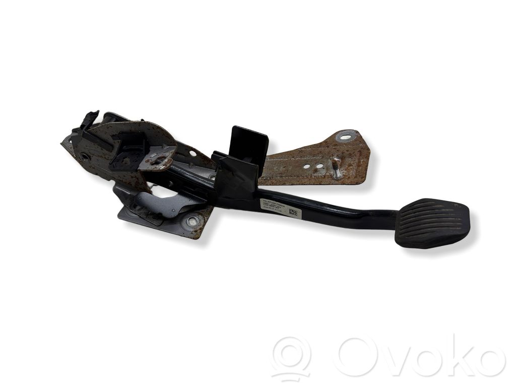 Ford Focus Brake pedal 