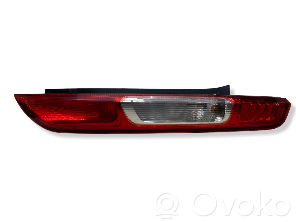 Ford Focus Aizmugurējais lukturis virsbūvē 