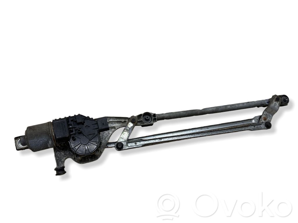 Ford Focus Front wiper linkage and motor 