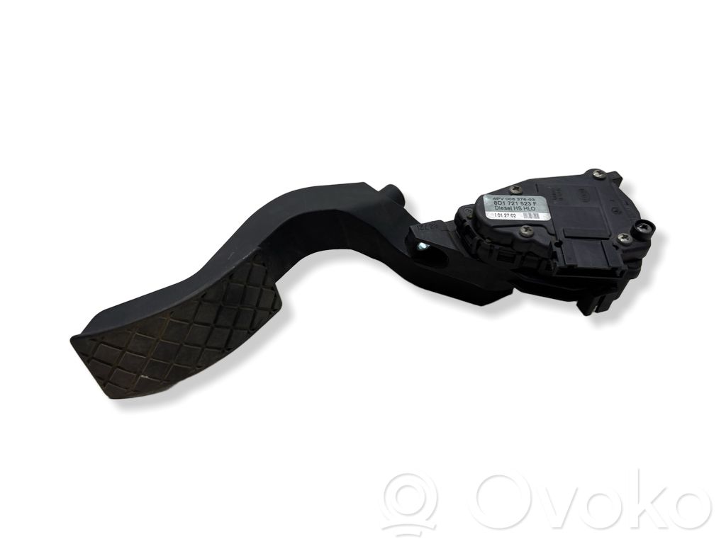 Audi A4 S4 B5 8D Akceleratoriaus pedalas 