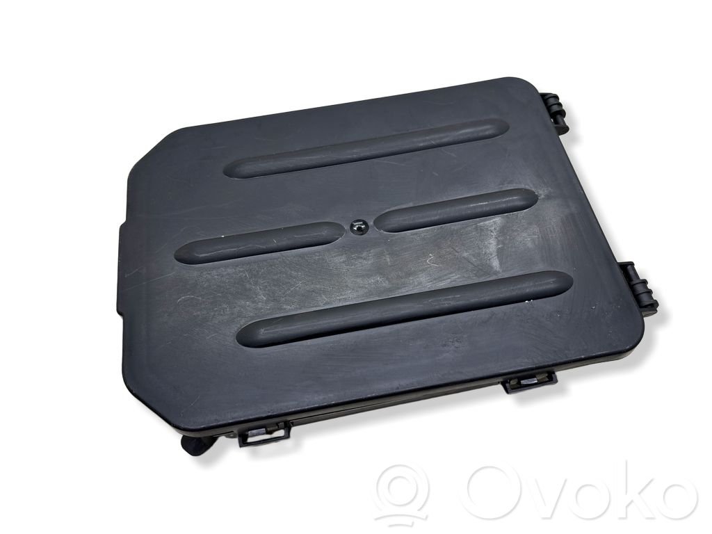 Audi A4 S4 B7 8E 8H Fuse box set 