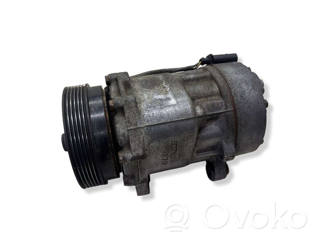 Skoda Octavia Mk1 (1U) Air conditioning (A/C) compressor (pump) 