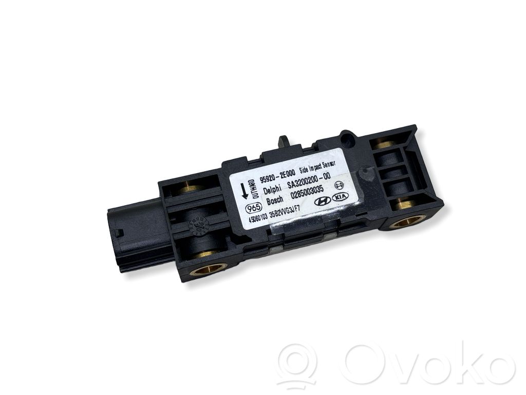 Hyundai Tucson JM Airbagsensor Crashsensor Drucksensor 