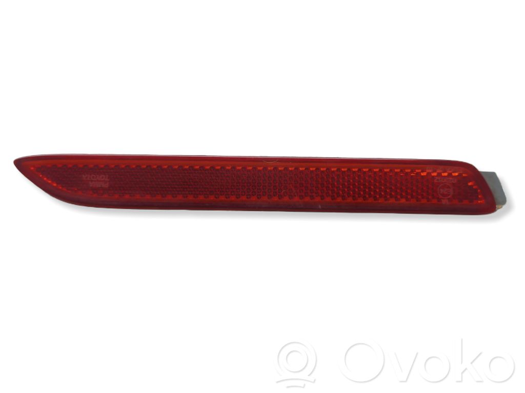 Toyota Verso Reflector spate 