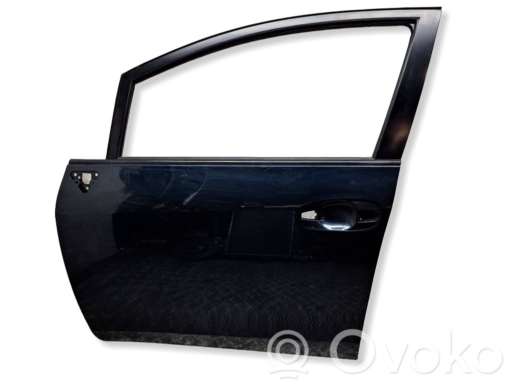 Toyota Verso Front door 