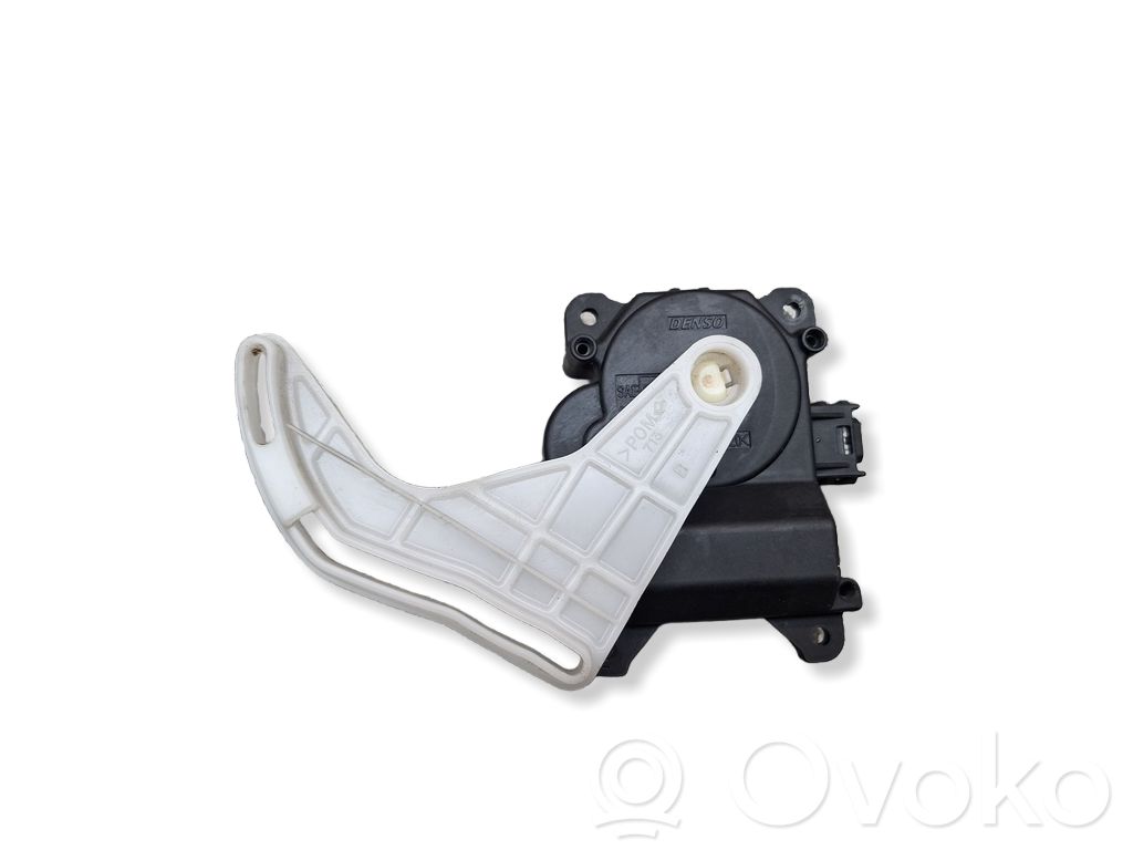 Toyota Corolla Verso AR10 Air flap motor/actuator 