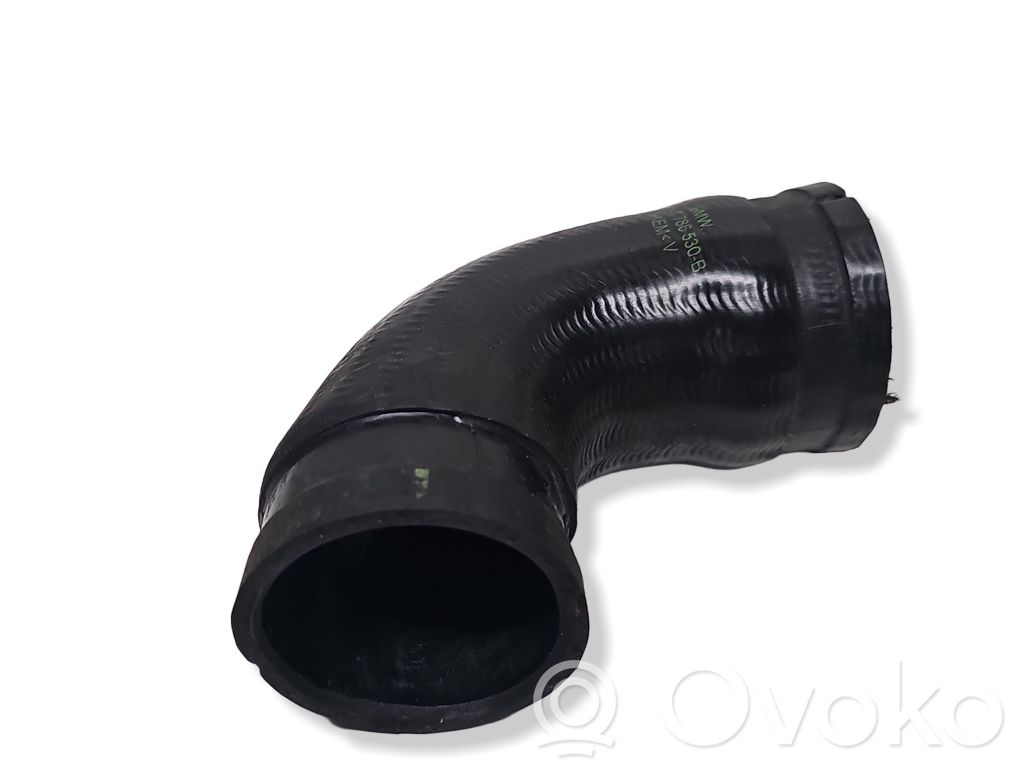 BMW 5 E39 Intercooler hose/pipe 