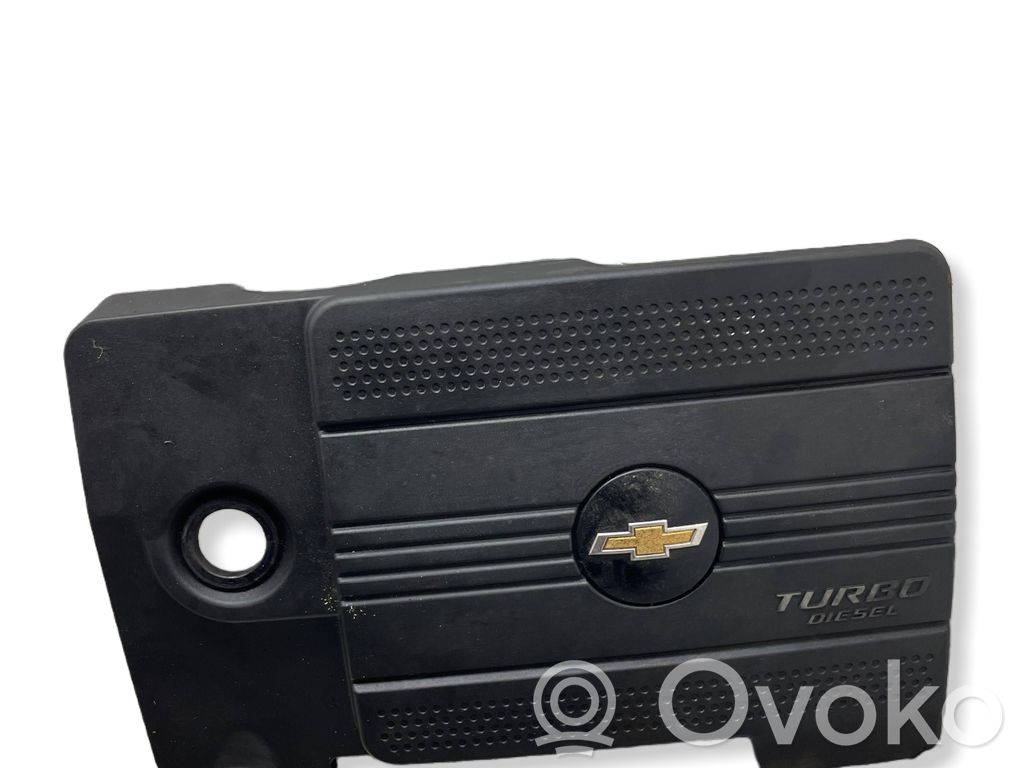 Chevrolet Captiva Engine cover (trim) 