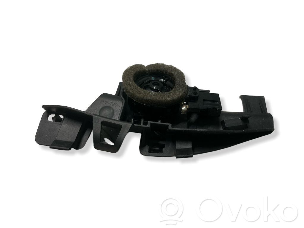 Volvo XC40 Rear door speaker 