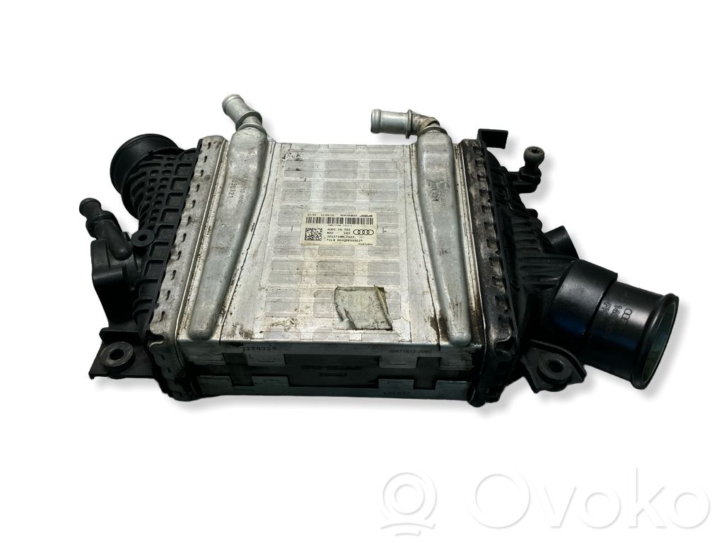 Audi Q7 4M Interkūlerio radiatorius 