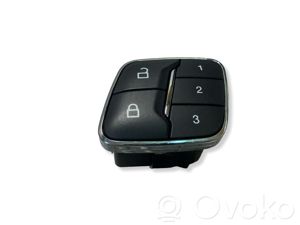 Ford Fusion II Central locking switch button 