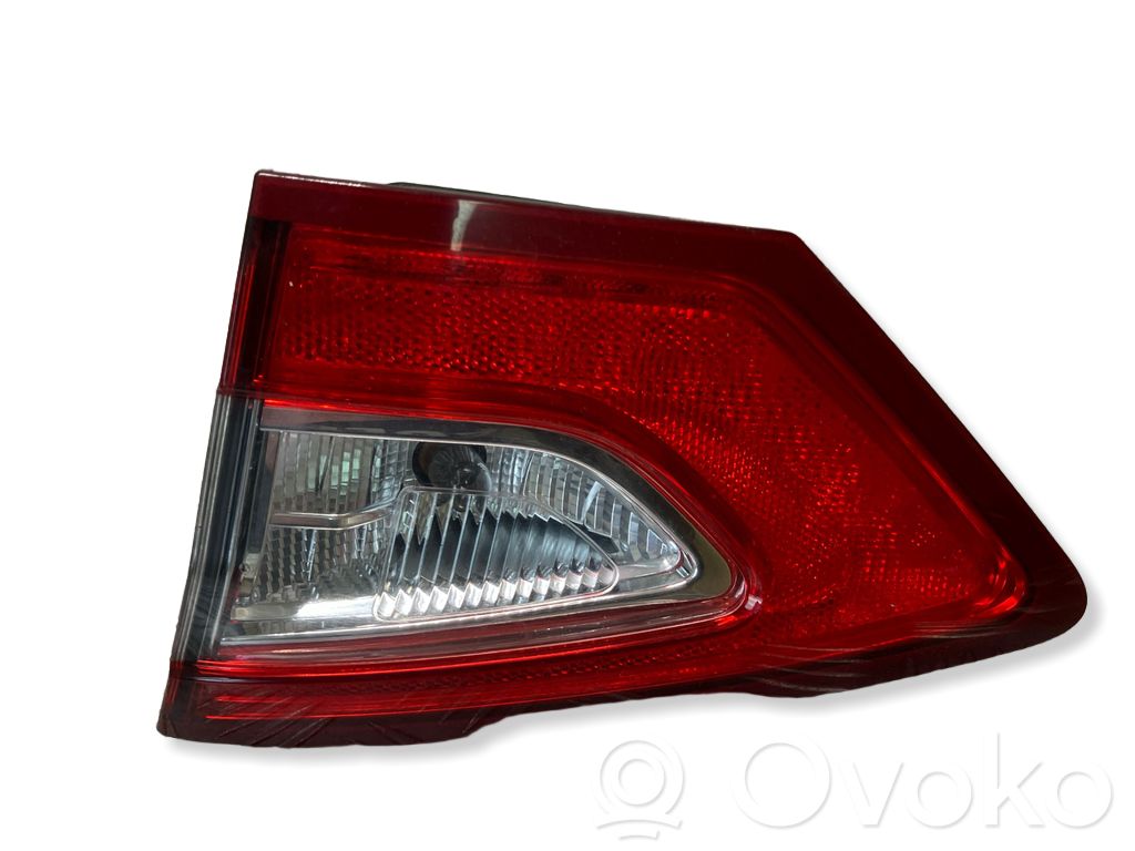 Ford Fusion II Luci posteriori del portellone del bagagliaio 