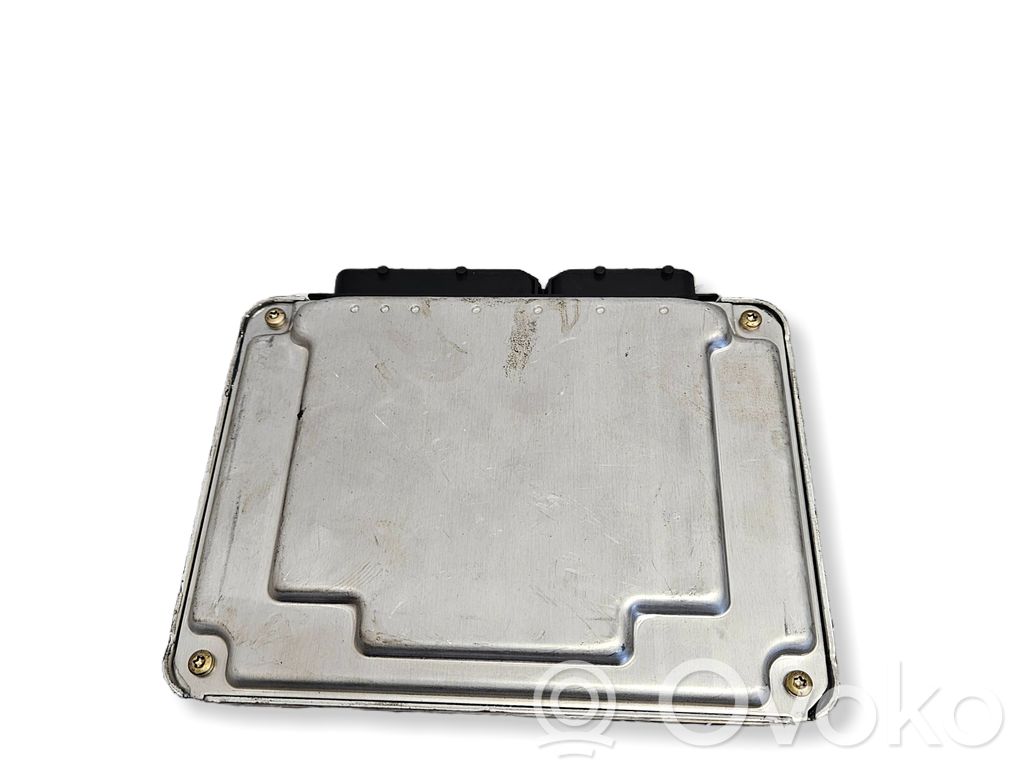 Engine control unit/module   038906019FP,28SA5353,0281010729
