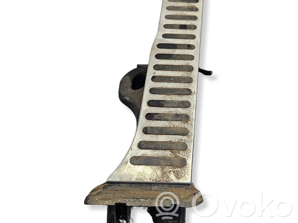 Skoda Octavia Mk2 (1Z) Accelerator throttle pedal 