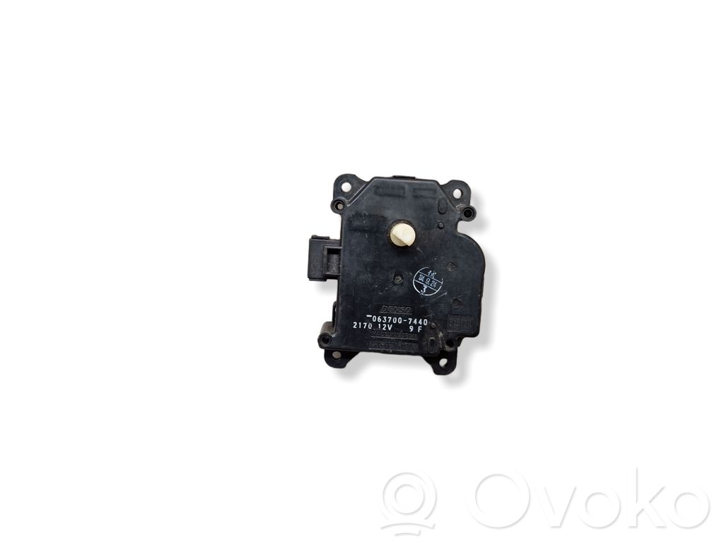 Toyota RAV 4 (XA20) Air flap motor/actuator 