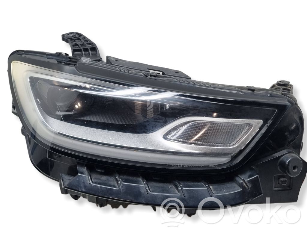 Chrysler Pacifica Headlight/headlamp 