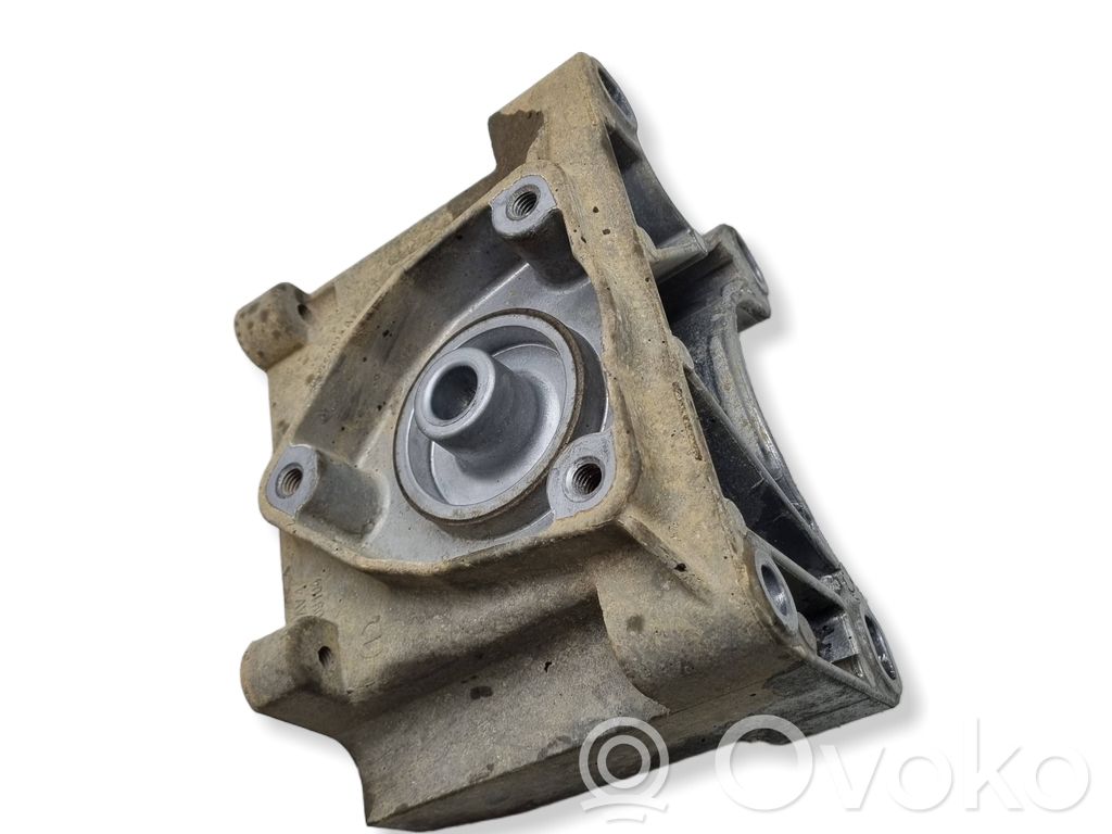 Gearbox mounting bracket   68275992AA,8275992