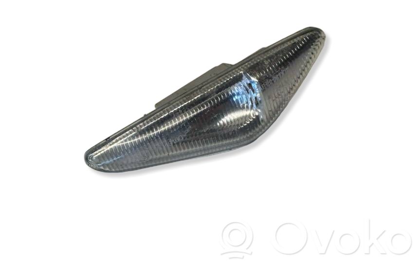 Seitenblinker   7267978,135W07W