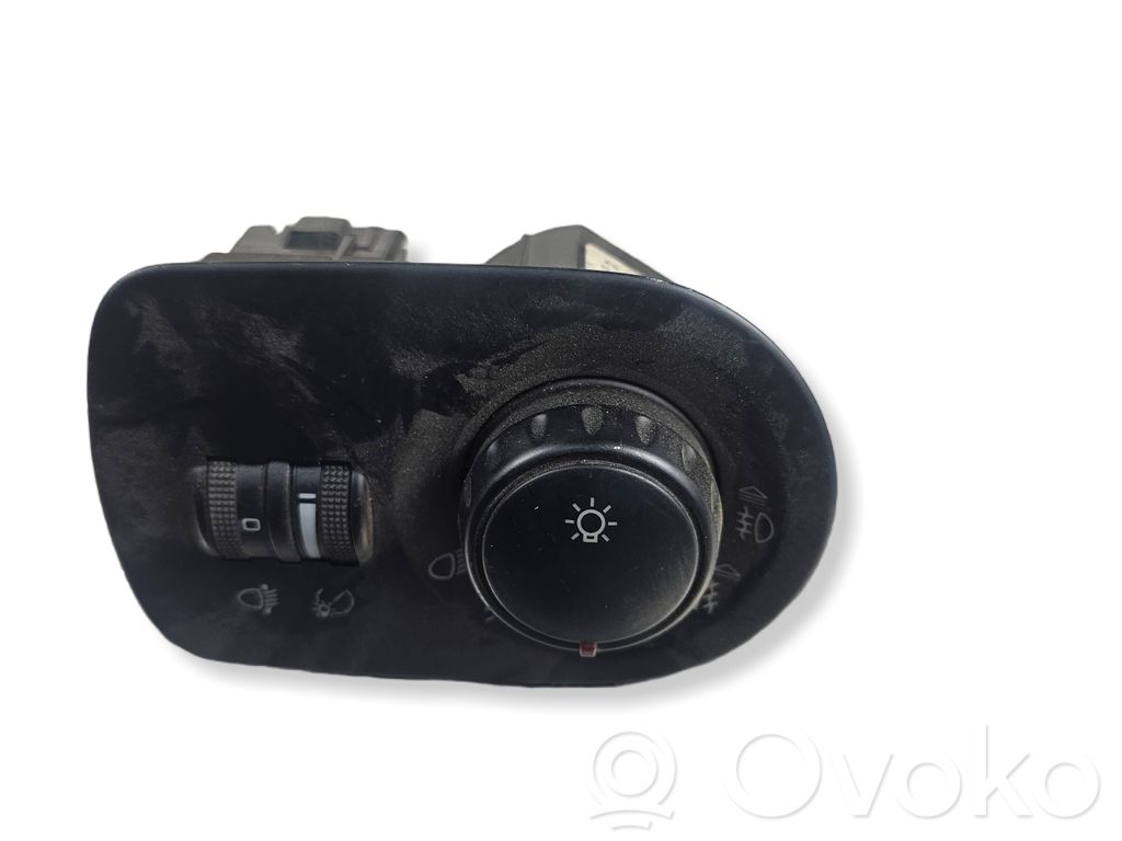Seat Leon (5F) Light switch 