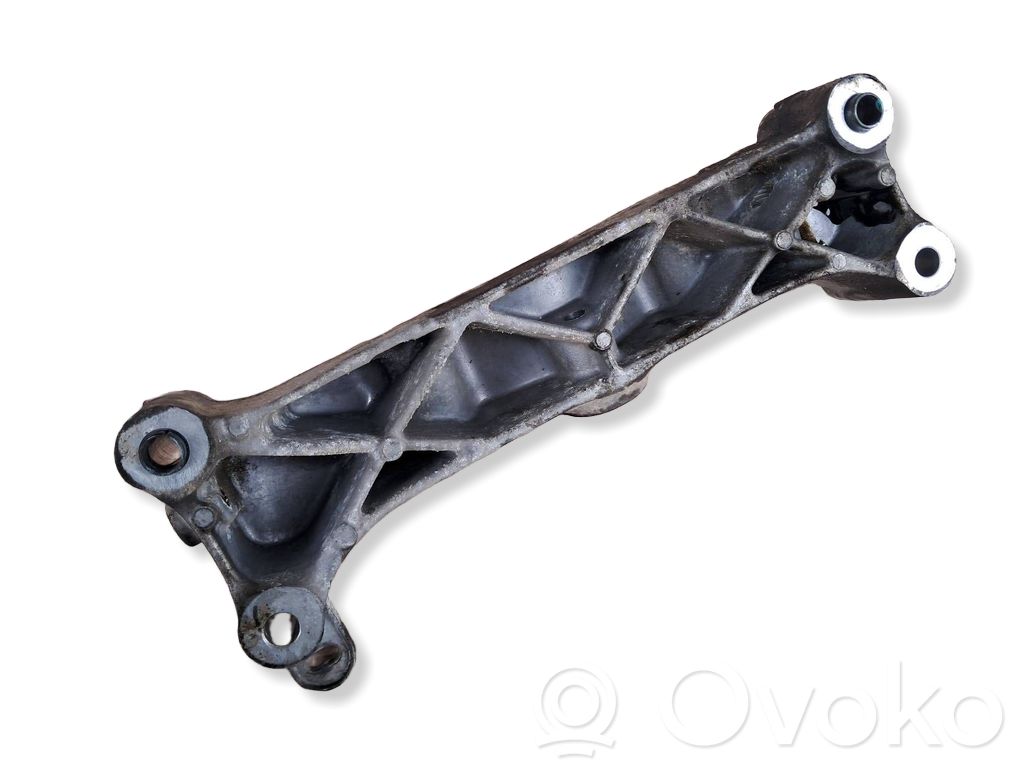 Engine mounting bracket   9655923080
