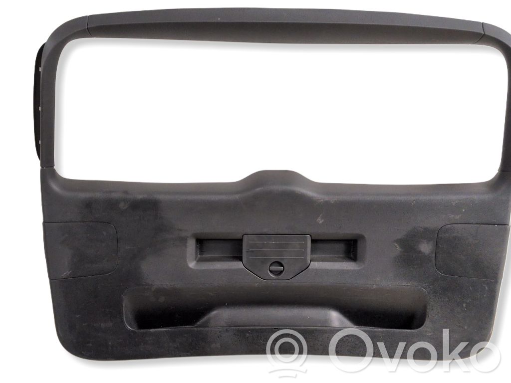 Volkswagen Sharan Poszycie / Tapicerka tylnej klapy bagażnika 
