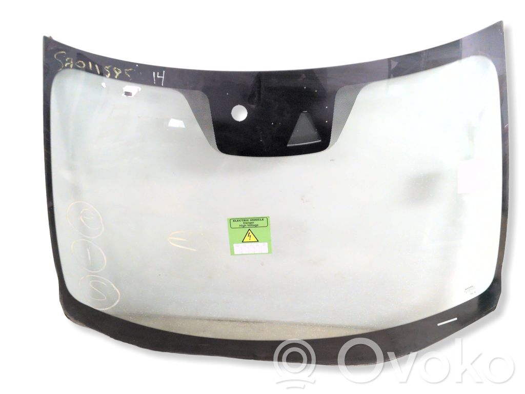 Nissan Leaf II (ZE1) Front windscreen/windshield window 
