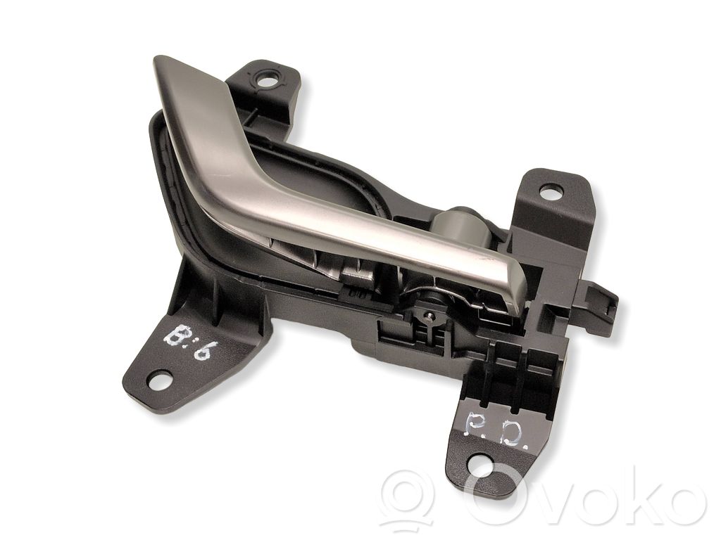 Manecilla interna puerta delantera   82620CV000