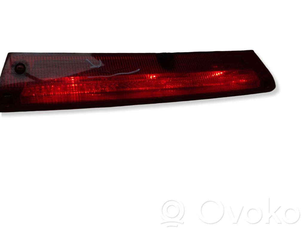 Luz de freno adicional/tercera   8A6113A613AG,8A6113A613BC,8A6113A613CC