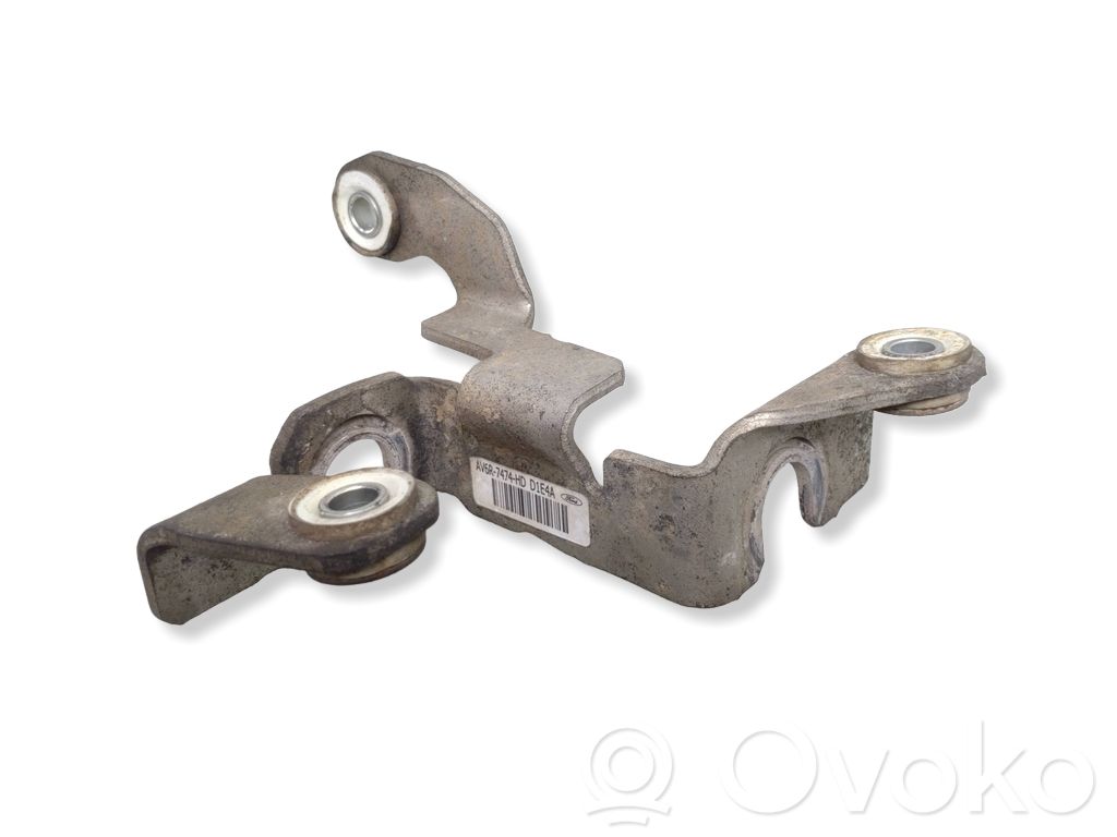 Ford Focus Gear shift cable bracket 