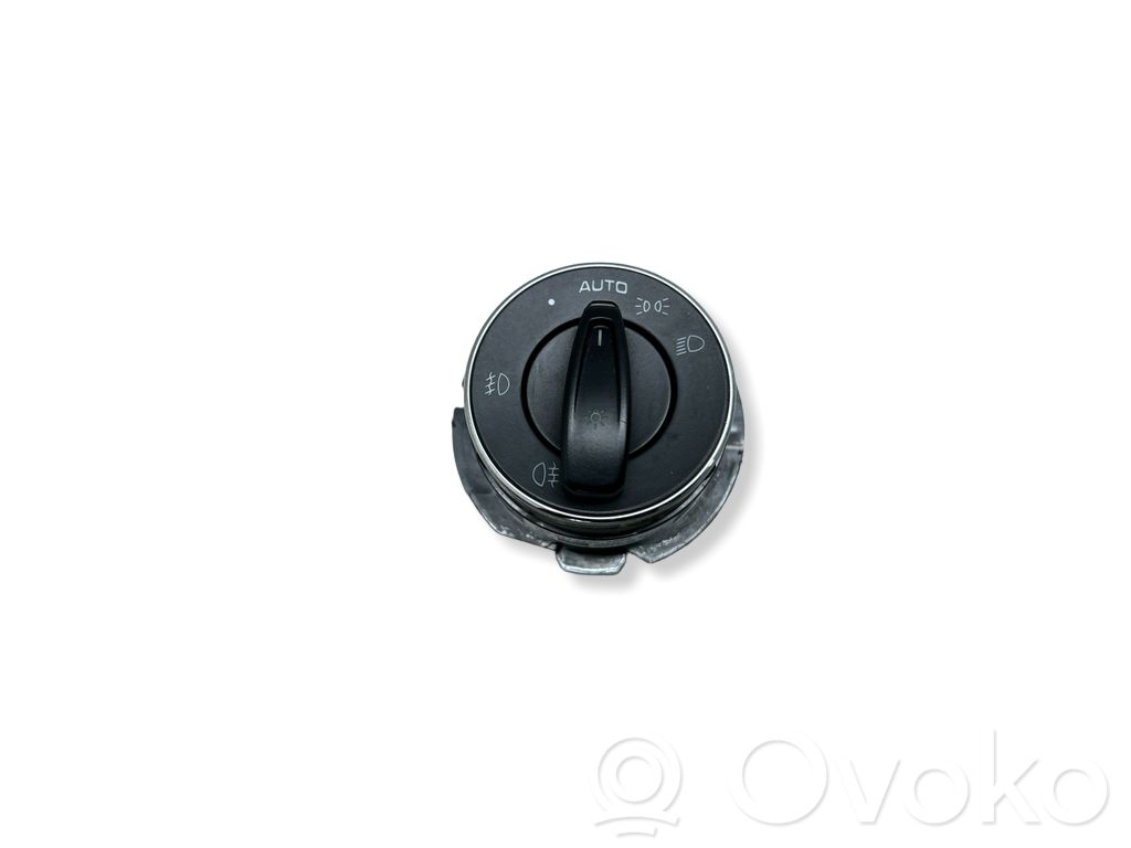 Porsche Cayenne (92A) Light switch 