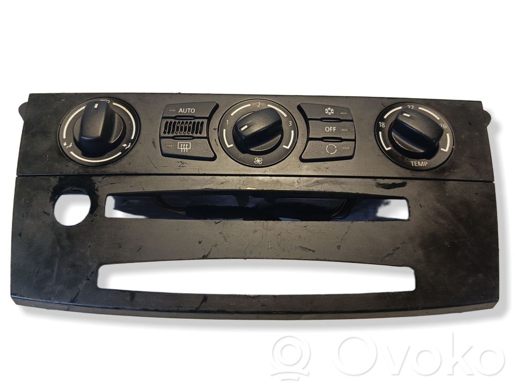 BMW 5 E39 Climate control unit 