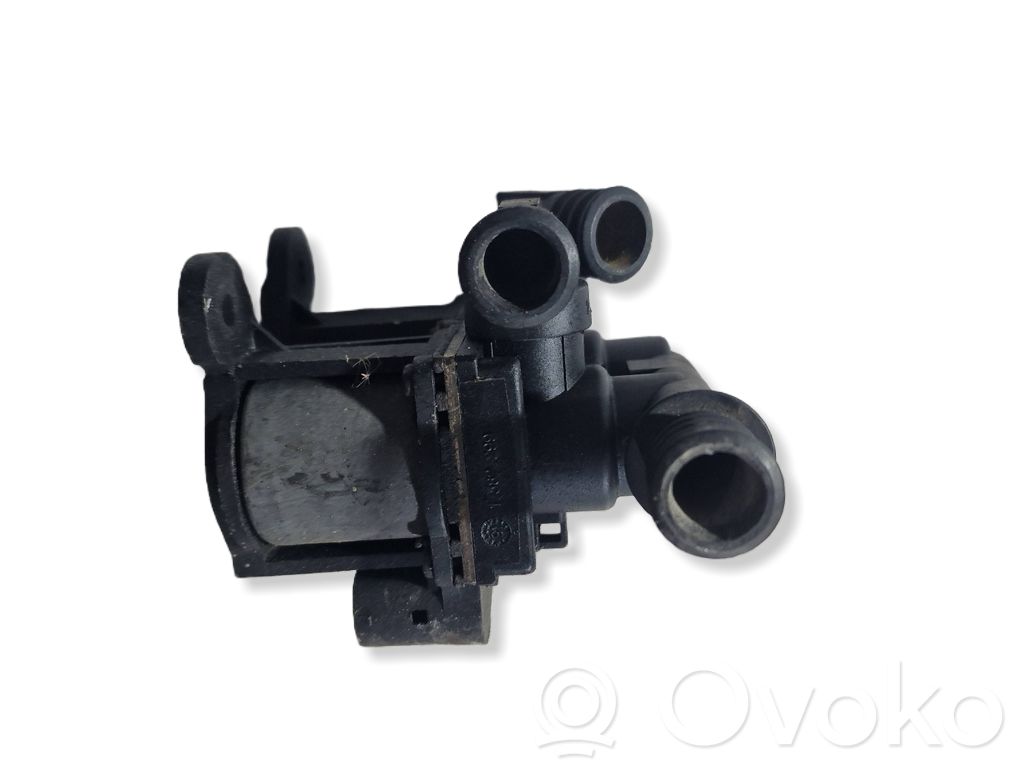BMW 5 E39 Coolant heater control valve 