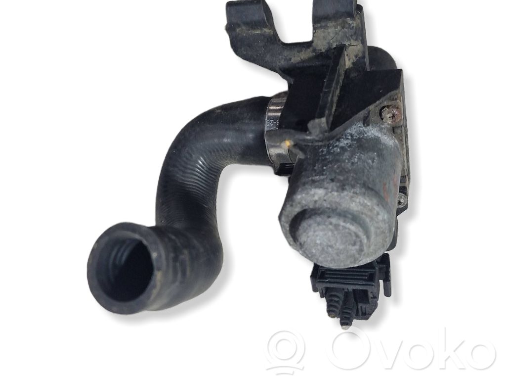 BMW 7 E65 E66 Apsildes radiatora vārsts (-i) 