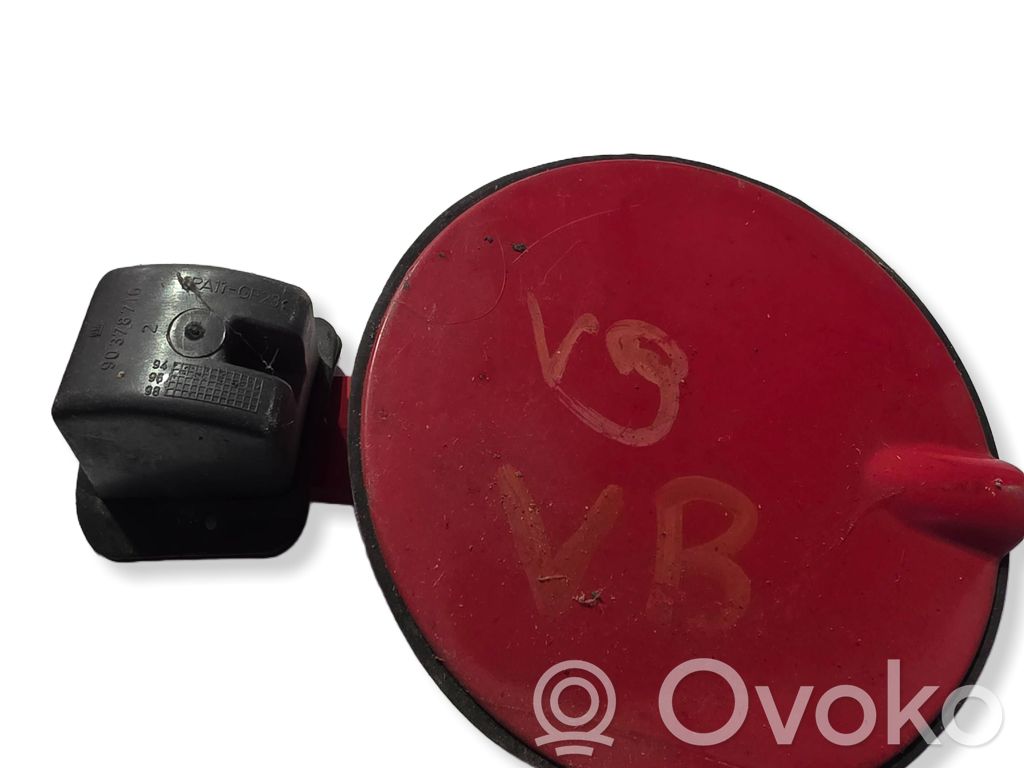 Opel Vectra B Polttoainesäiliön korkki 