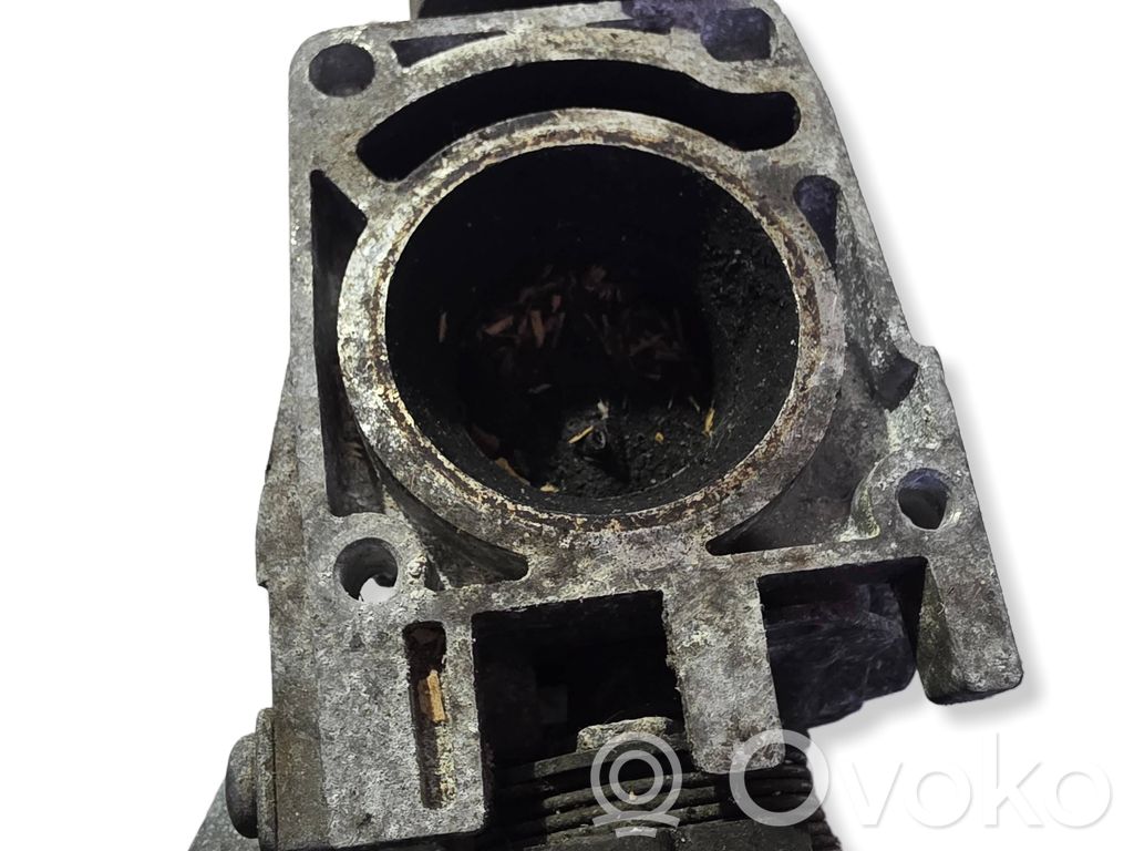 Ford Mondeo MK II Drosselklappe 