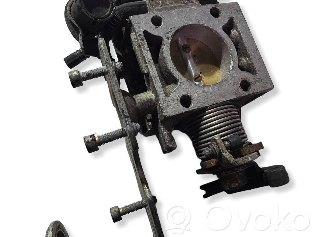 Audi 80 90 B3 Droselinė sklendė 