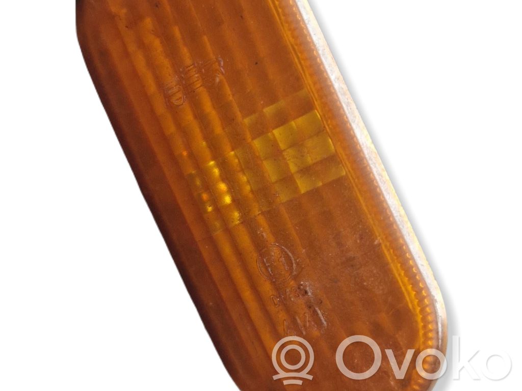 Volkswagen Golf IV Seitenblinker 