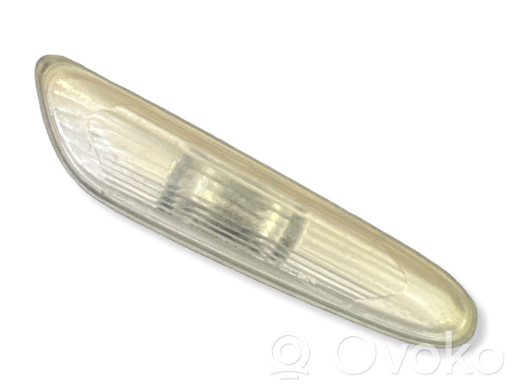 BMW 5 E60 E61 Front fender indicator light 