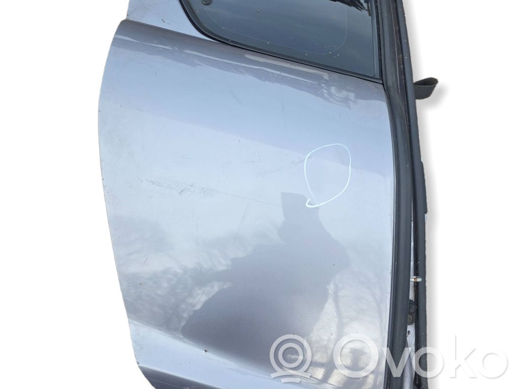 Rear door
