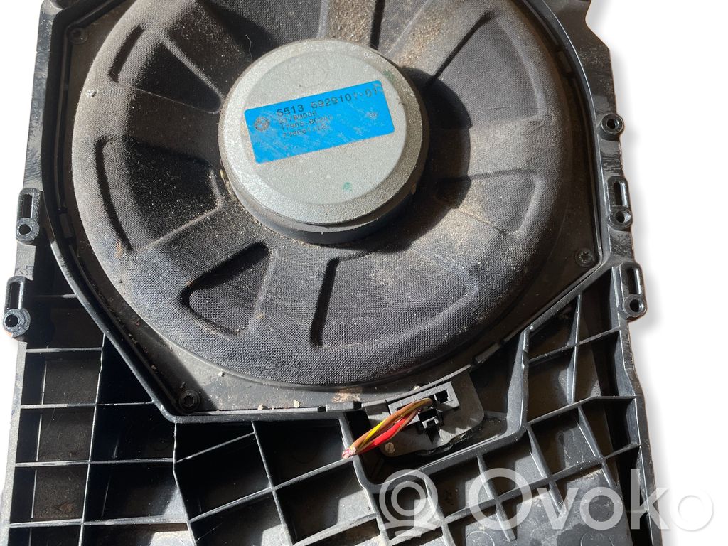 BMW 3 E90 E91 Enceinte subwoofer 