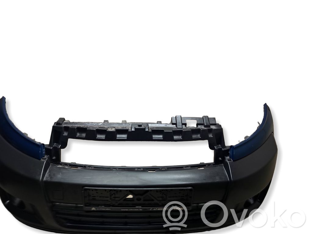 Передний бампер   PD7774QA2552