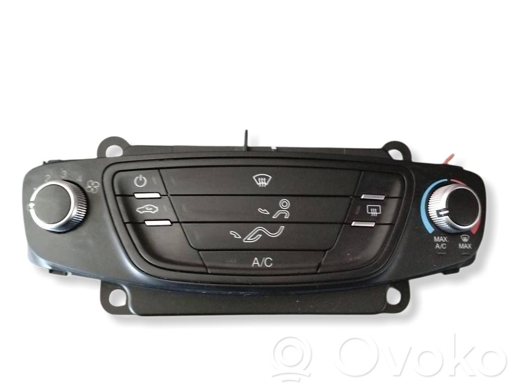 Climate control unit   AV1T18549,19980
