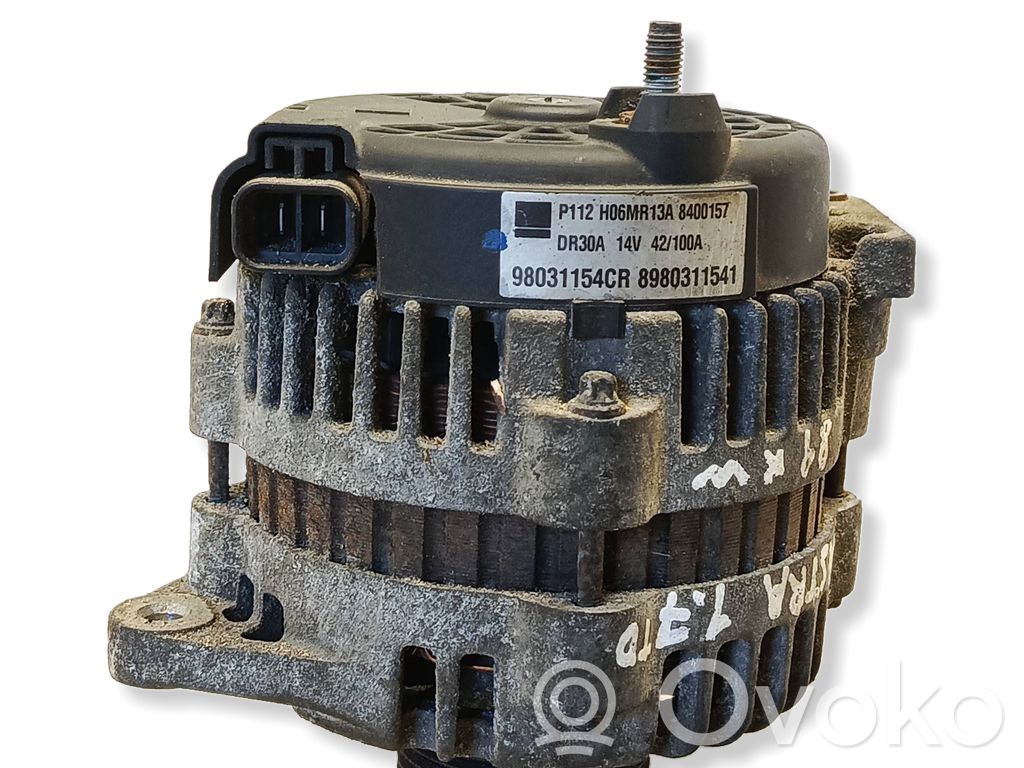 Opel Astra J Ģenerators 