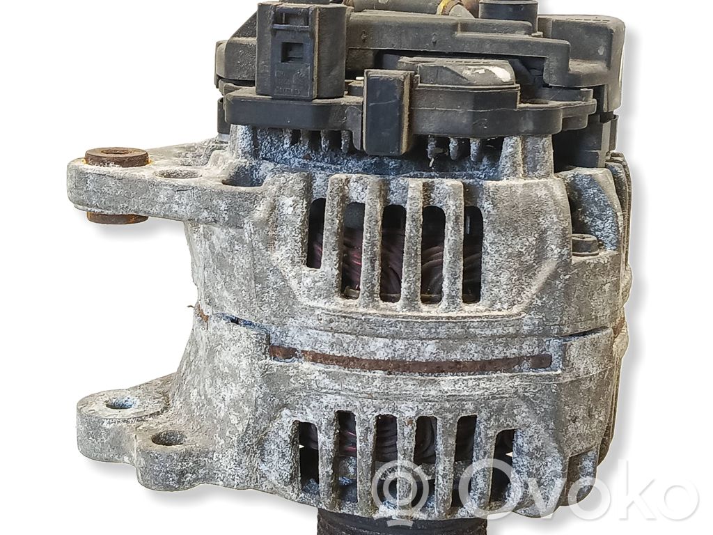Volkswagen Golf IV Ģenerators 