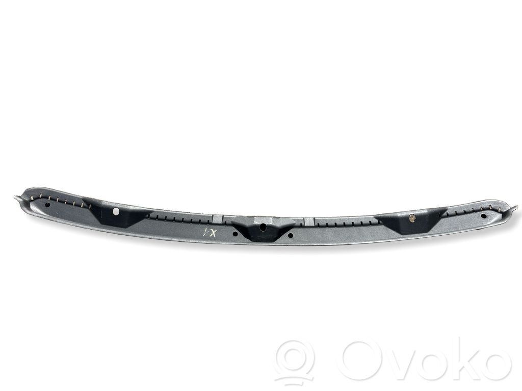 BMW X1 F48 F49 Panel mocowania chłodnicy / góra 